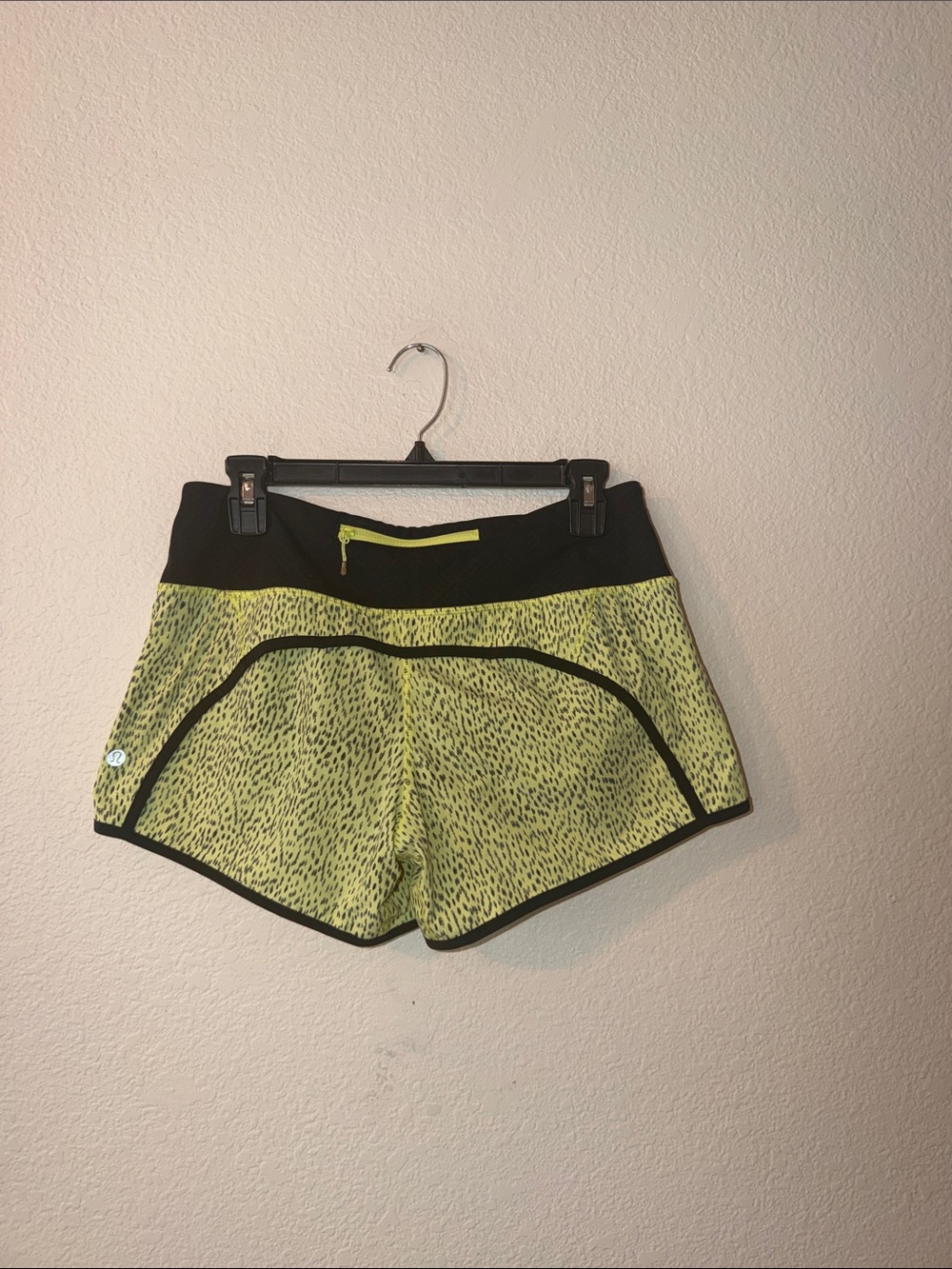Lululemon speed up shorts